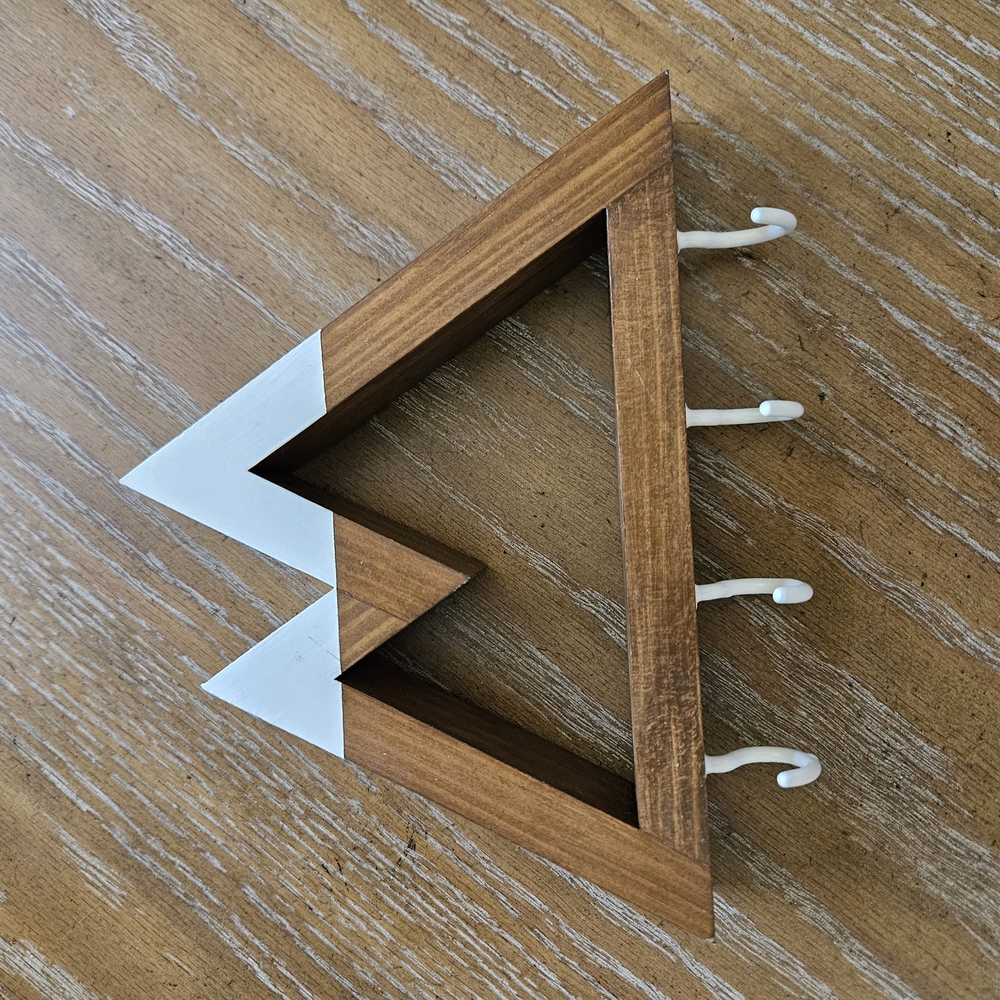 Wall Mounted Wooden Mountain Peaks Key Holder With Hooks
